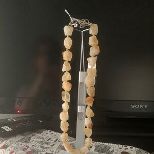 Elegant Gold-Toned Stone Necklace